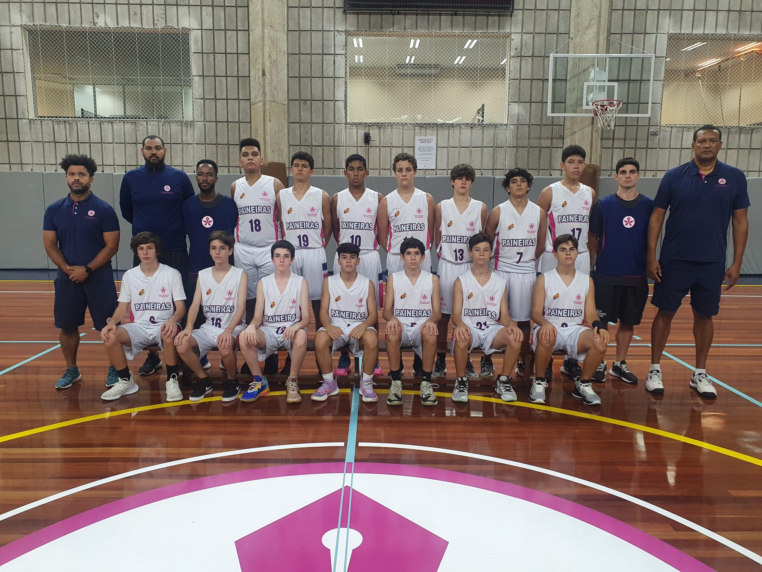 🏀 O time sub-19 de basquete - Prefeitura Várzea Paulista