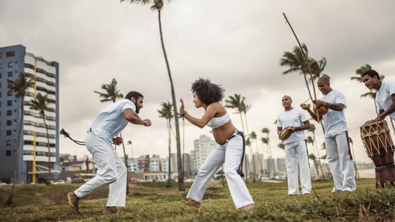 Capoeira: Arte, Cultura E Movimento Em Um Só Esporte