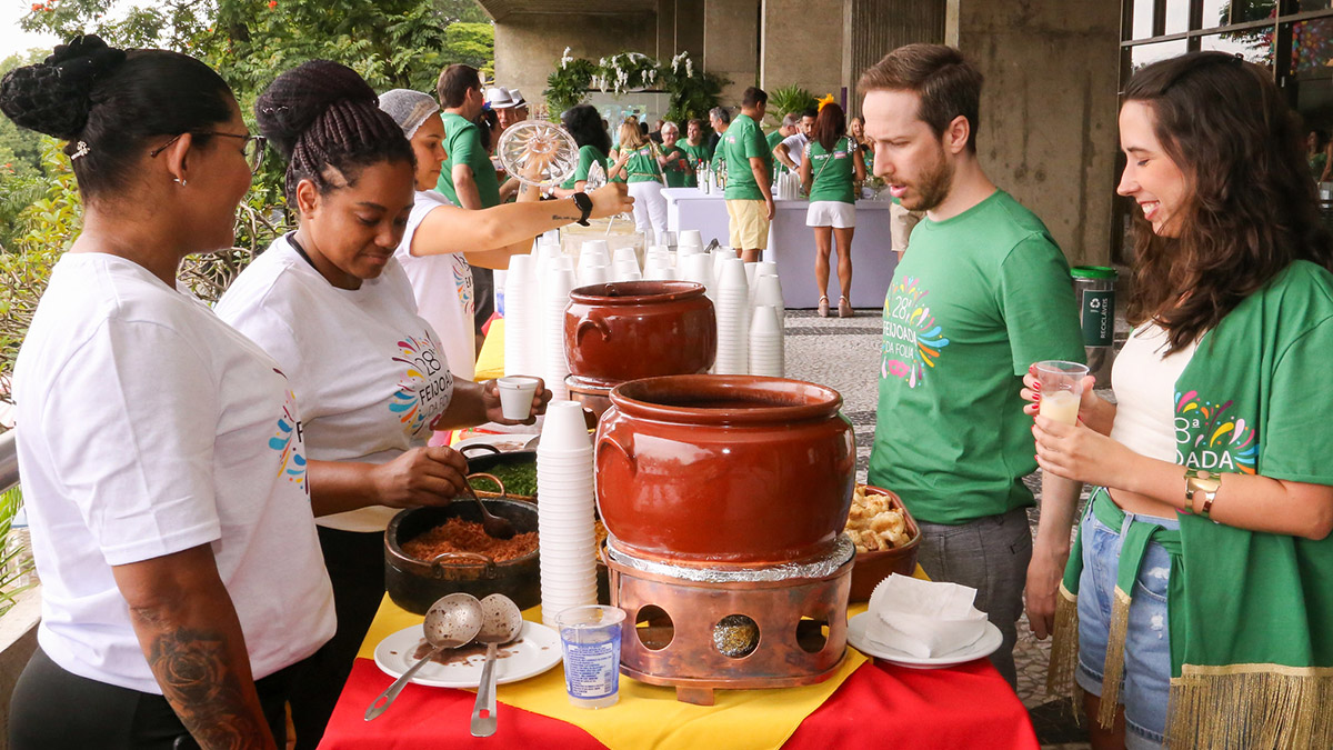 29 feijoada folia2