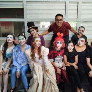 Elenco Alice e o Tempo