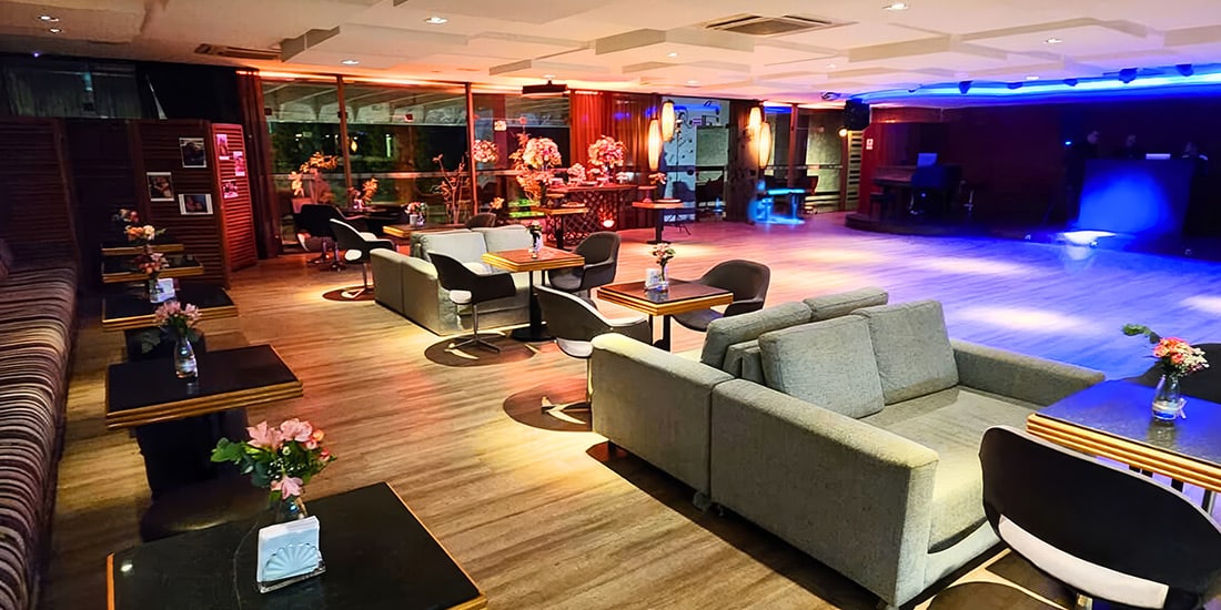 Piano Bar do Clube Paineiras: um espaço de charme e elegância