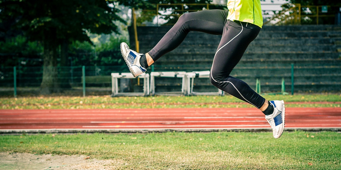Salto Triplo: História, Técnica e Treinamento no Atletismo